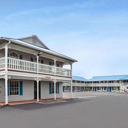 Motel Super 8 By Wyndham Foley Exteriér fotografie