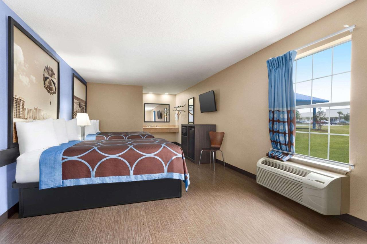 Motel Super 8 By Wyndham Foley Exteriér fotografie